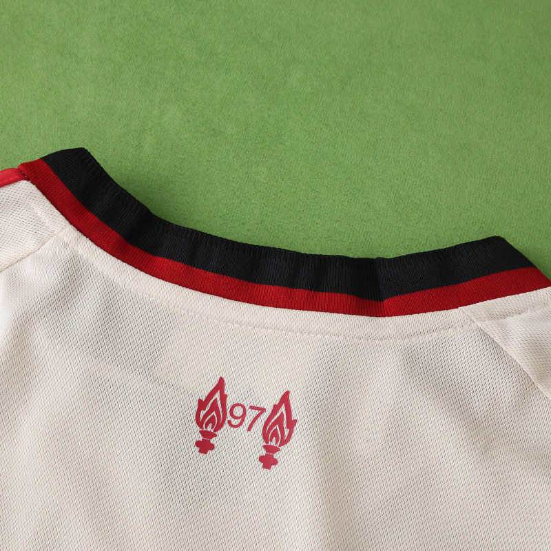 Liverpool Camiseta Visitante 2025/26