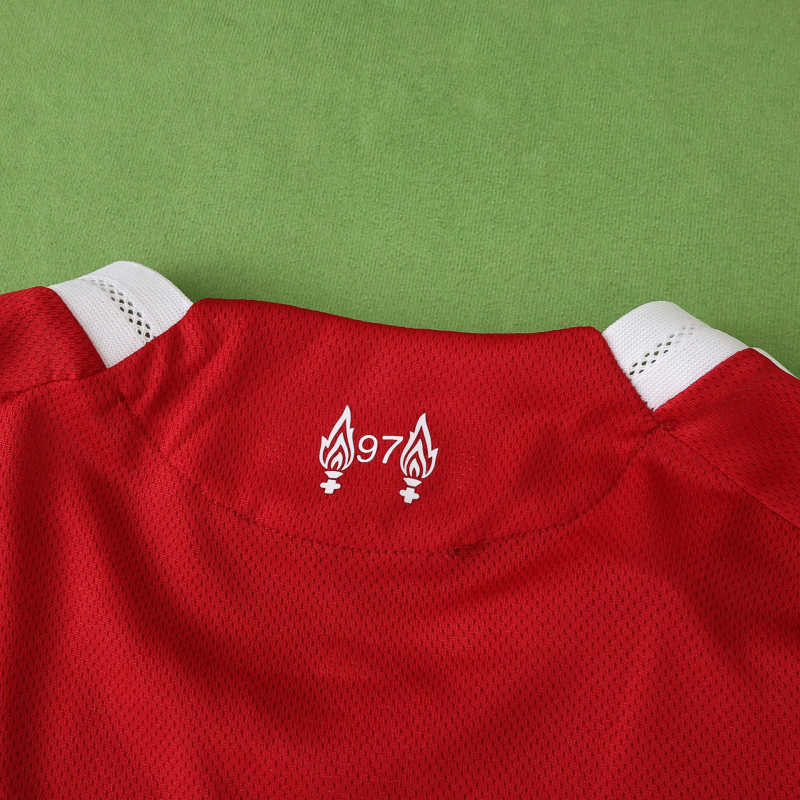 Liverpool Player Camiseta Local 2025/26 - Manga Larga