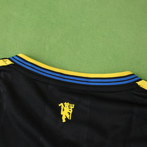 Manchester United Tercera Camiseta 2025/26 - Manga Larga