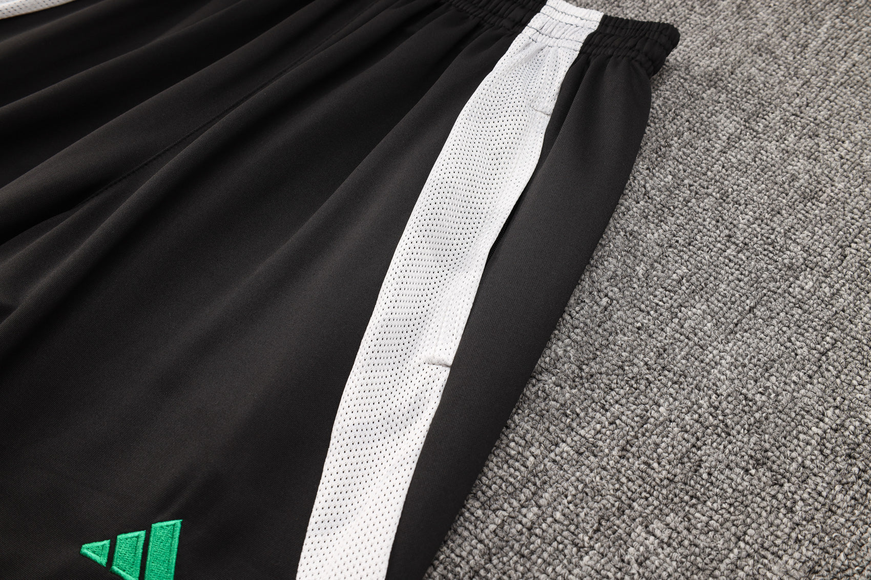Arsenal Half TrackSuit 2024/25 - Zip II