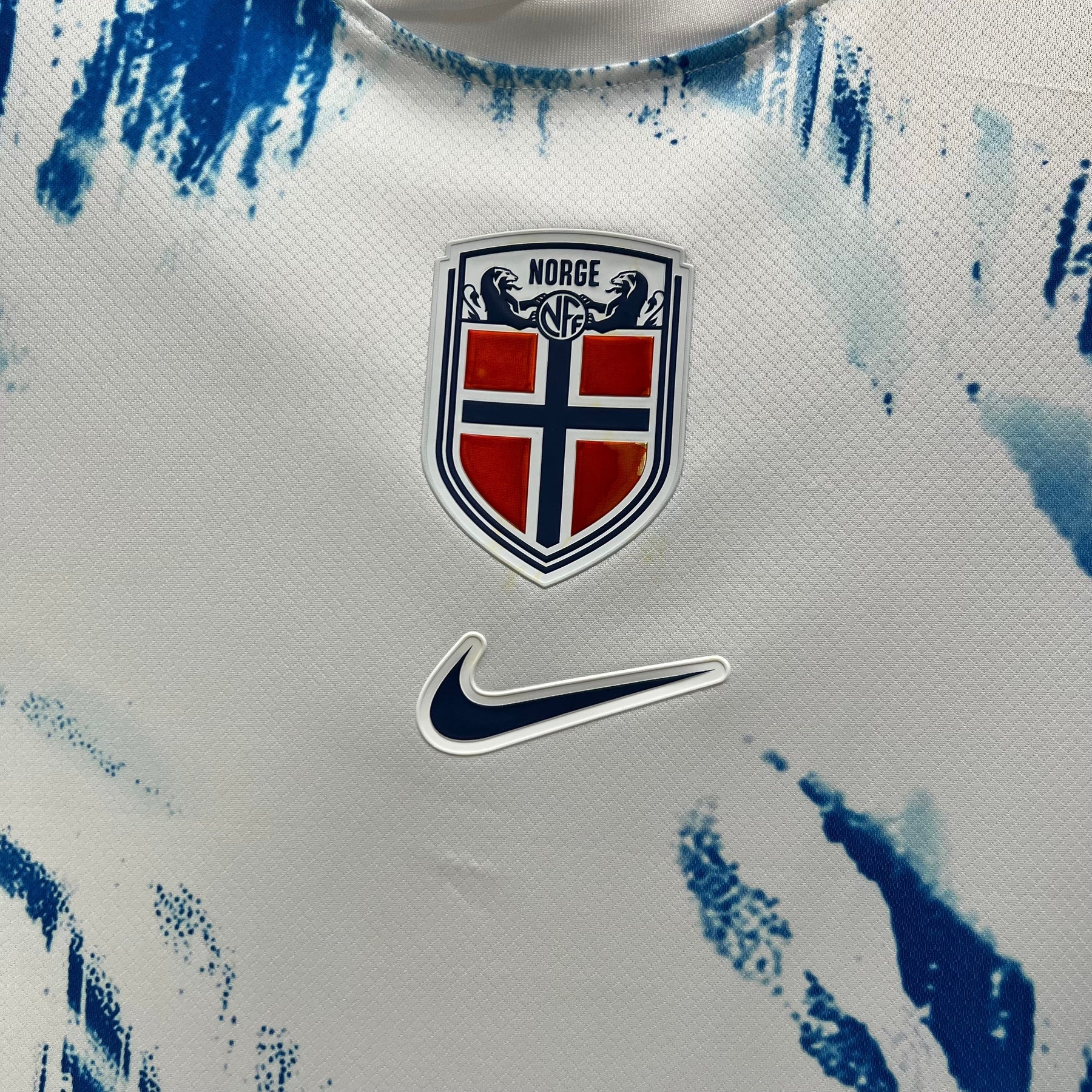 #10 ﾃ賄egaard Norway Away Jersey 2024/2025