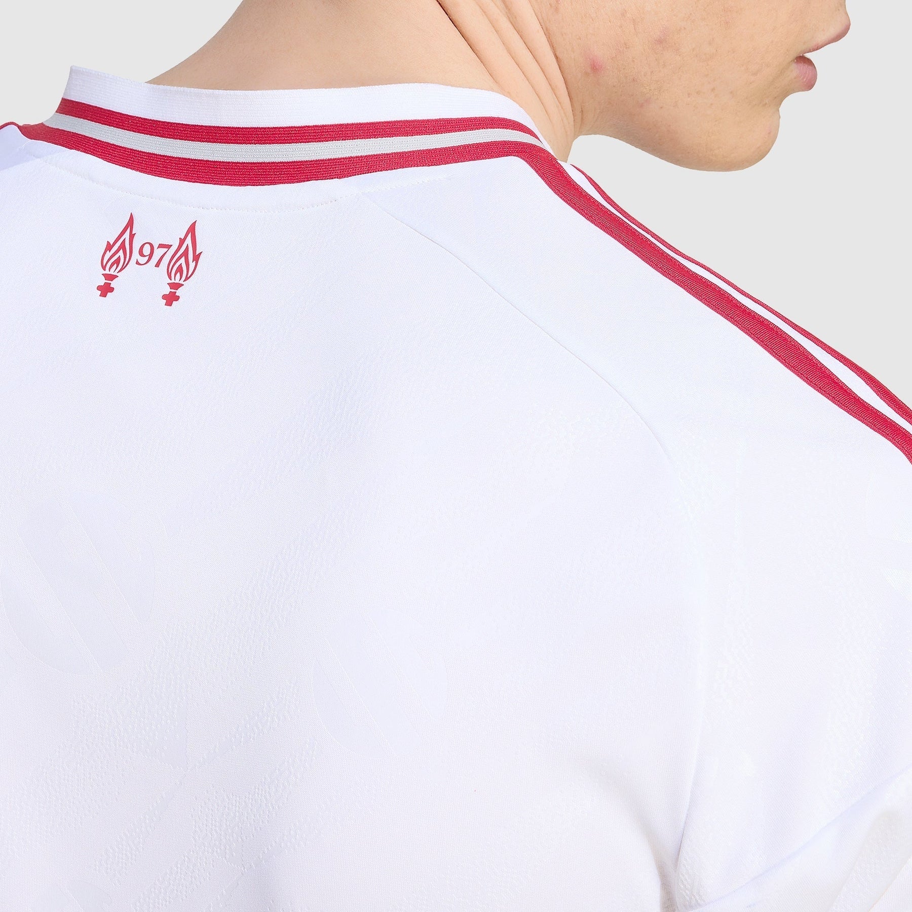 Liverpool - Away 26/27 Men's Jersey
